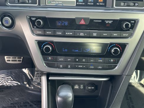 Used 2015 Hyundai Sonata Limited 2.0T image 31