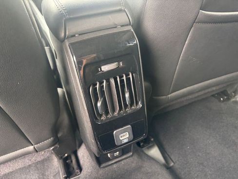 Used 2025 Jeep Compass Trailhawk AWD/4WD image 21