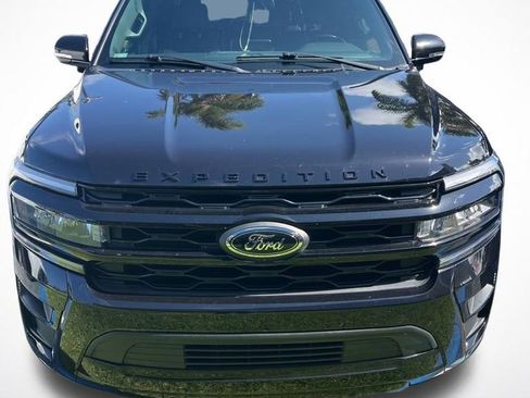 Used 2023 Ford Expedition Max Limited RWD image 1