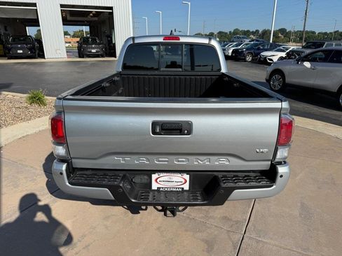Certified 2022 Toyota Tacoma TRD Sport w/ Technology Package RWD image 12