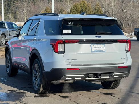 Used 2026 Ford Explorer Active w/ Active Comfort Package AWD/4WD image 39