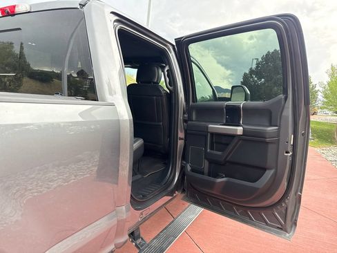 Used 2022 Ford F250 Platinum AWD/4WD image 25
