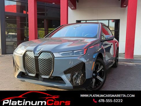 Used 2023 BMW iX xDrive50 w/ Sport Package AWD/4WD image 1