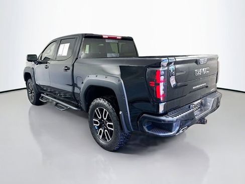 Used 2023 GMC Sierra 1500 AT4 w/ AT4 Preferred Package AWD/4WD image 5