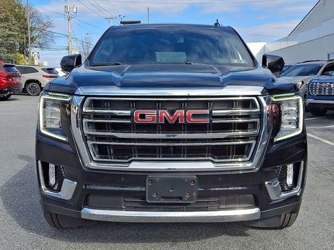 Used 2023 GMC Yukon SLT image 3