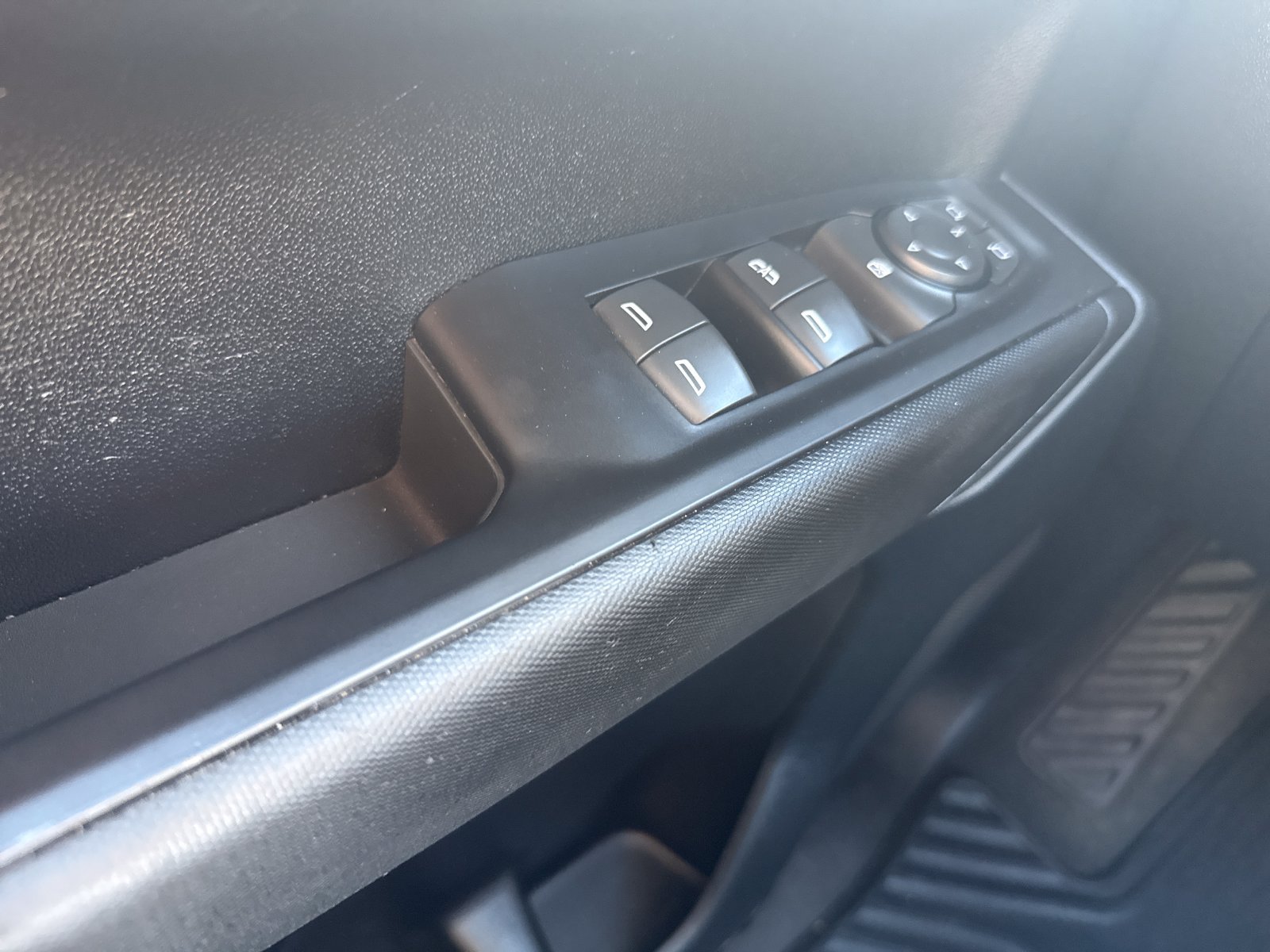 Used 2021 Chevrolet Silverado 1500 Custom Trail Boss w/ Safety Confidence Package AWD/4WD image 15