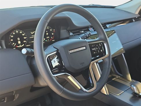 Certified 2025 Land Rover Discovery Sport S image 16