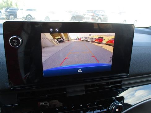 Used 2024 Honda Prologue EX image 30