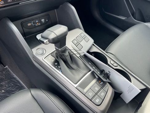 New 2026 Kia Sportage EX FWD image 22