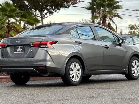 New 2025 Nissan Versa S image 5