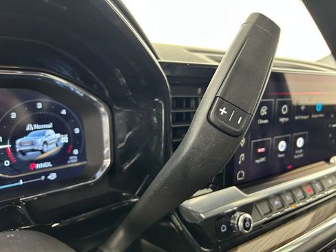 Used 2023 GMC Sierra 1500 Elevation image 21