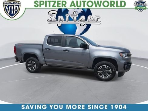 Used 2022 Chevrolet Colorado Z71 AWD/4WD image 2
