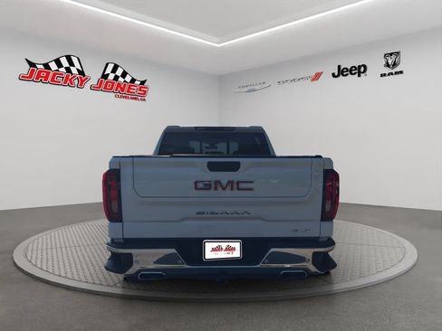Used 2021 GMC Sierra 1500 SLT w/ SLT Premium Plus Package AWD/4WD image 7