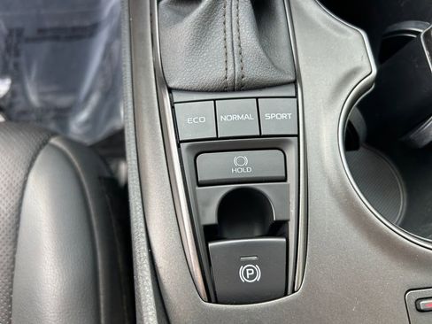 Used 2024 Toyota Camry XSE w/ Navigation Package FWD image 33