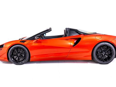 New 2026 McLaren Artura Spider RWD image 2