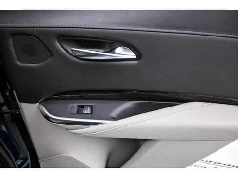Certified 2022 Cadillac XT4 Premium Luxury w/ Enhanced Visibility Package AWD/4WD image 21