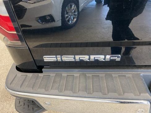 Certified 2018 GMC Sierra 1500 SLT w/ Texas SLT Premium Package RWD image 9