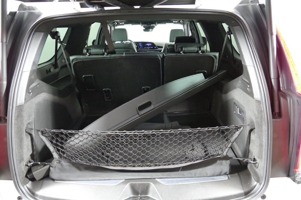 Used 2024 Cadillac Escalade ESV Sport w/ Touring Package AWD/4WD image 36