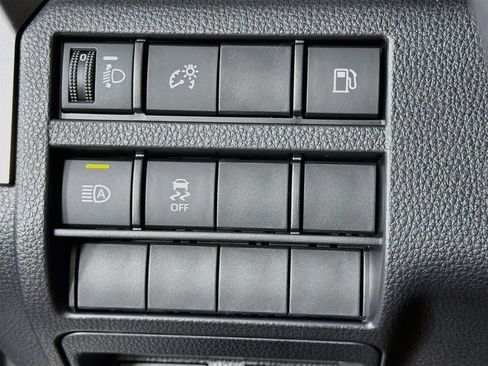 New 2026 Toyota 4Runner SR5 AWD/4WD image 14