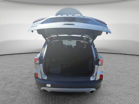 Used 2022 Ford Escape SEL w/ Technology Package AWD/4WD image 24