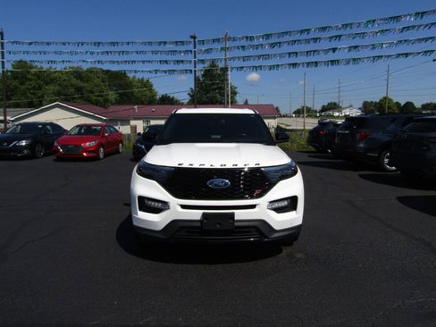 Used 2021 Ford Explorer ST w/ ST Street Pack AWD/4WD image 2