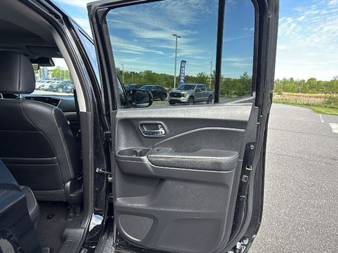 Used 2023 Honda Ridgeline RTL image 19