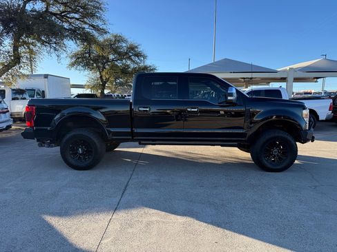 Used 2022 Ford F250 King Ranch w/ Tremor Off-Road Package image 8