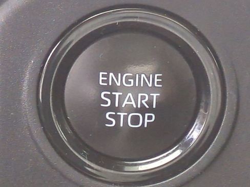 Certified 2024 Toyota Tacoma SR5 image 28