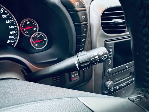 Used 2006 Chevrolet Corvette Z06 w/ Preferred Equipment Group image 37