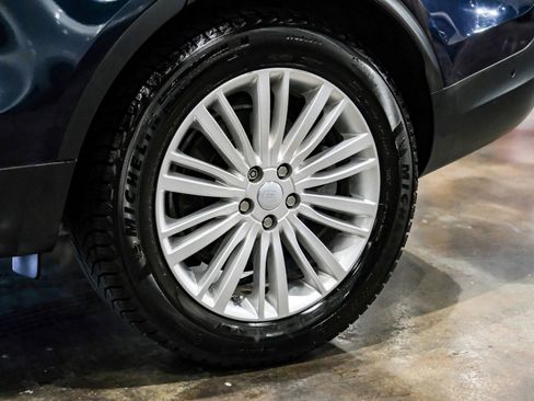 Used 2019 Land Rover Discovery HSE Luxury image 53