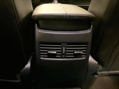 Used 2025 MAZDA CX-30 AWD 2.5 S w/ Preferred Package image 33