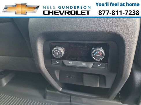 New 2026 Chevrolet Traverse High Country w/ LPO, Floor Liner Package AWD/4WD image 15