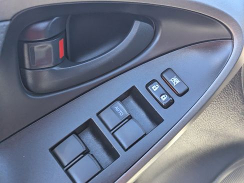 Used 2011 Toyota RAV4 image 20