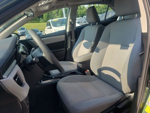 Used 2014 Toyota Corolla LE FWD image 14