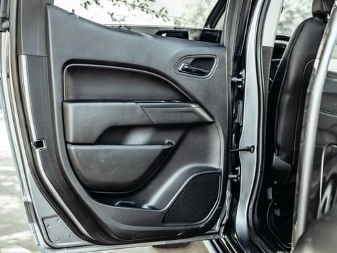 Used 2019 Chevrolet Colorado ZR2 w/ Colorado ZR2 Bison Edition AWD/4WD image 67
