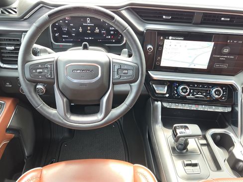 Used 2026 GMC Sierra 1500 Denali Ultimate AWD/4WD image 17