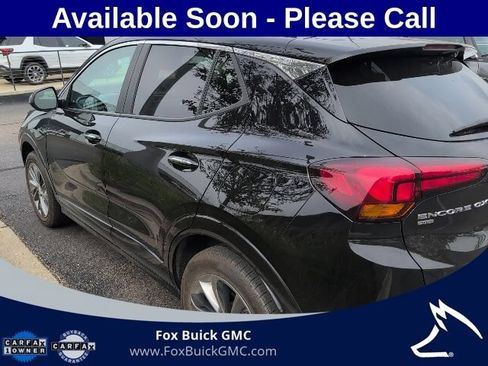 Used 2023 Buick Encore GX Select w/ Sport Touring Package AWD/4WD image 7