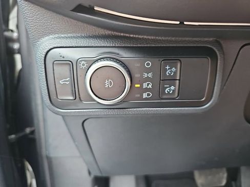 Used 2025 Ford Explorer Platinum w/ LUX Leather Package image 31