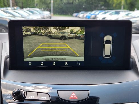 Used 2025 Acura RDX SH-AWD w/ Technology Package image 14