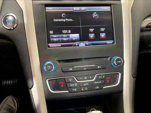 Used 2016 Ford Fusion SE w/ Equipment Group 202A FWD image 35