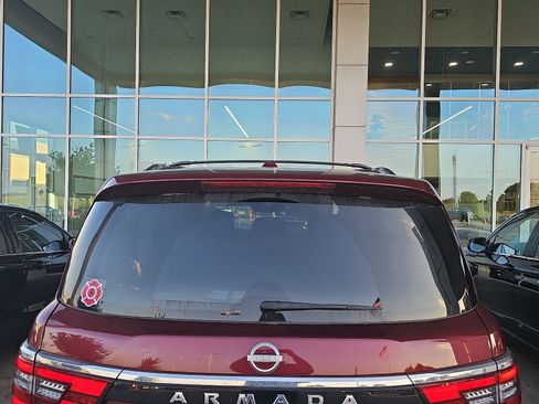 Used 2023 Nissan Armada Platinum w/ Cargo Package RWD image 19
