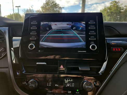 Used 2023 Toyota Camry SE image 22