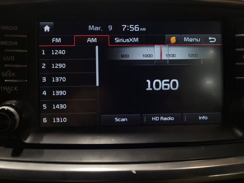 Used 2017 Kia Sorento SX image 25