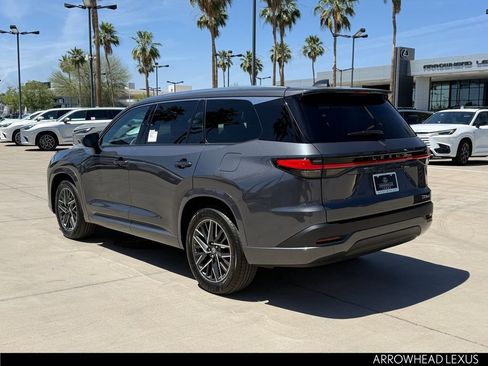 New 2026 Lexus TX 350 FWD image 4