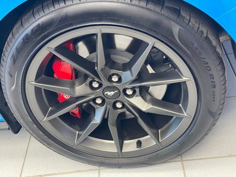 Used 2025 Ford Mustang Dark Horse RWD image 30