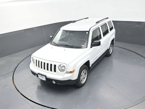 Used 2015 Jeep Patriot Sport w/ Power Value Group image 13