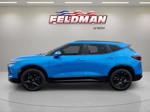 Used 2024 Chevrolet Blazer RS w/ Driver Confidence II Package AWD/4WD image 2