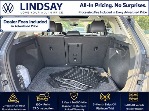 Certified 2025 Volkswagen Taos SE w/ Panoramic Sunroof Package AWD/4WD image 11