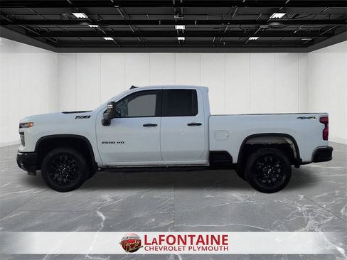 Certified 2025 Chevrolet Silverado 2500 Custom w/ Custom Value Package image 5