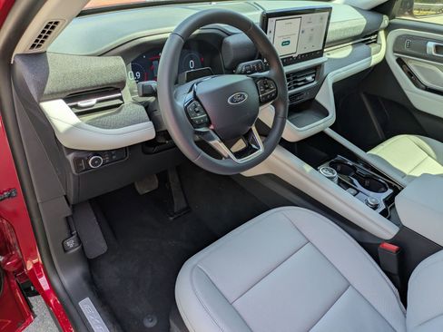 New 2026 Ford Explorer Platinum AWD/4WD image 14